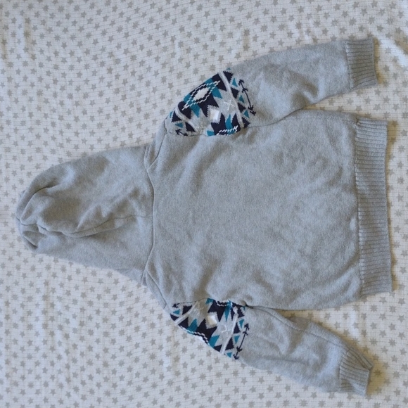 Gorgeous, Super Warm Button-Up Sweater with Hood - Picture 5 of 5